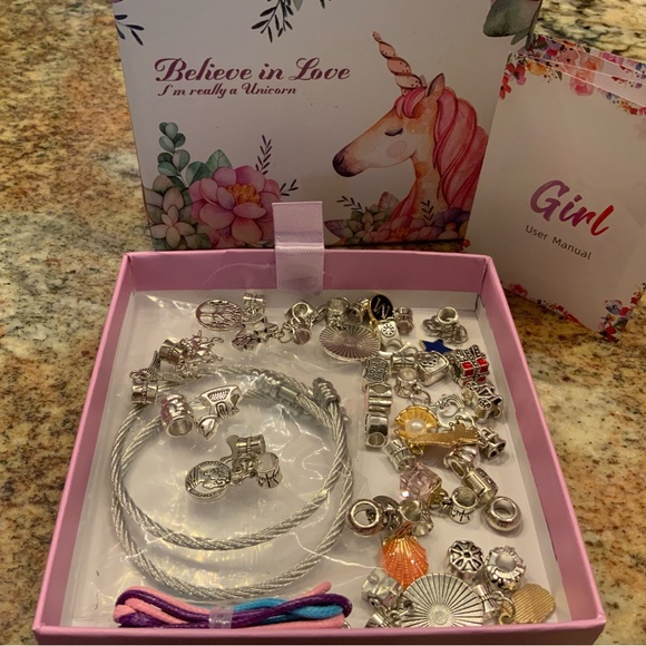 Charm and Bracelet Kit - Picture 3 of 8